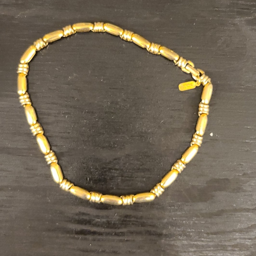 Gold Chain link Necklace